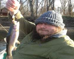 The actor likes to spend his free time on boats, fishing, and sailing.